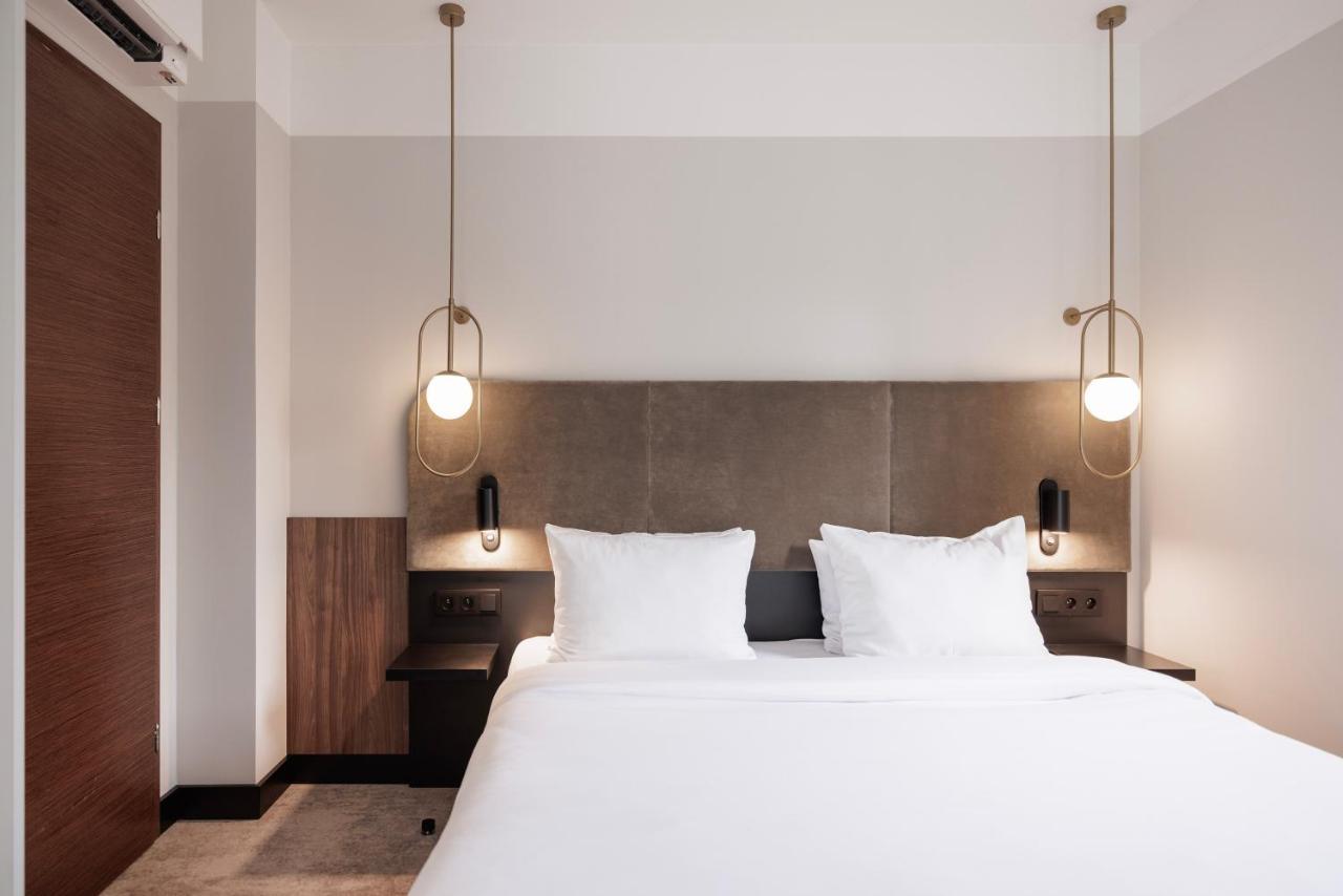 Royal Tulip Sand كولوبرزيغ المظهر الخارجي الصورة A bedroom at the hotel